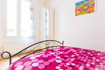 Bed and Breakfast Coup De Coeur A Montmartre París Exterior foto